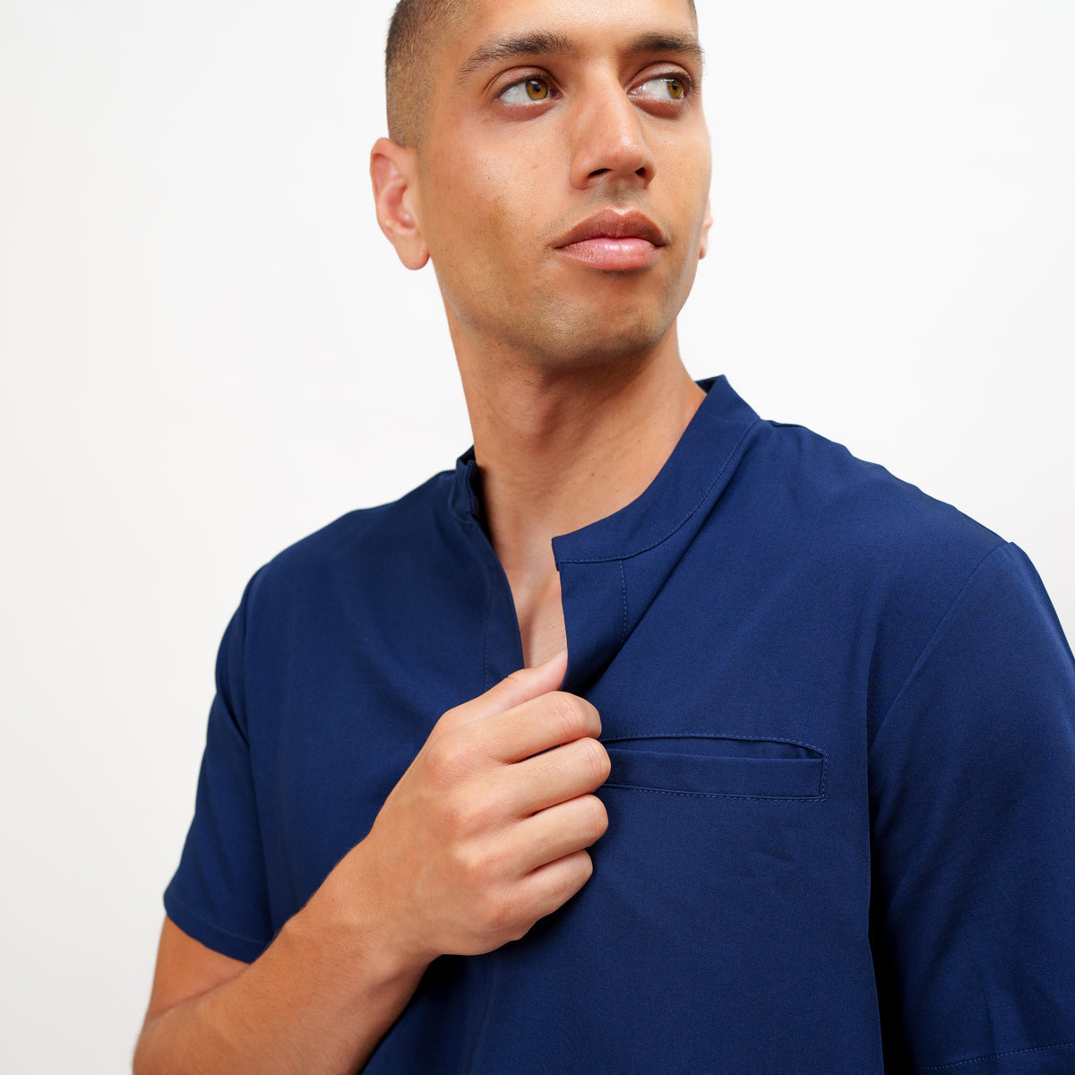 Men's Round Neck Top in Loyal Navy
