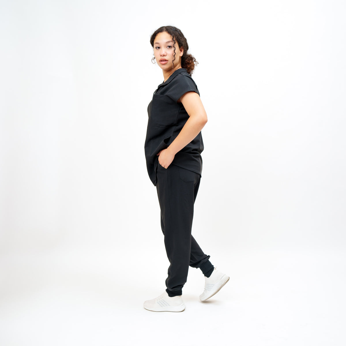Women's Jogger Pant in Timeless Onyx