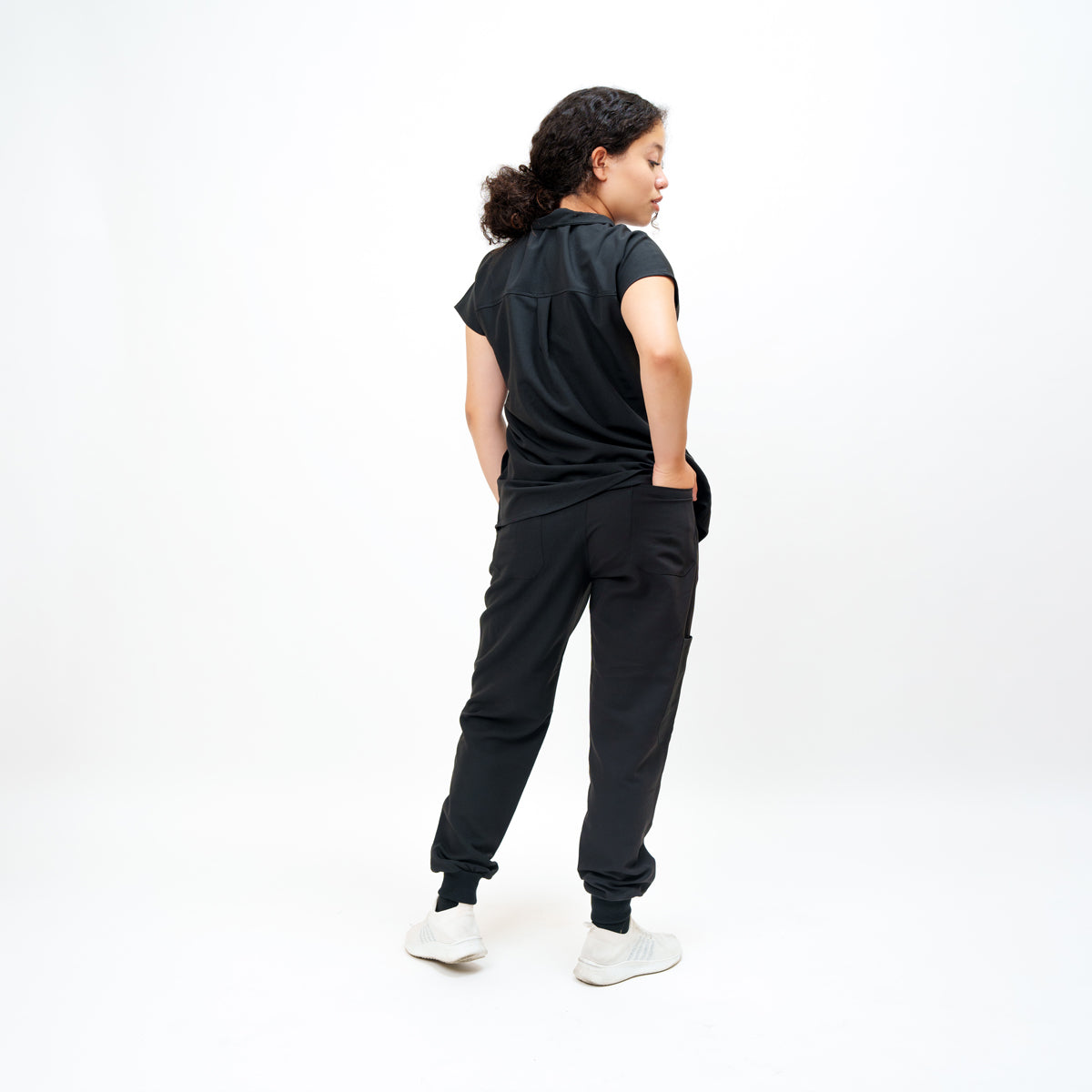 Women's Jogger Pant in Timeless Onyx