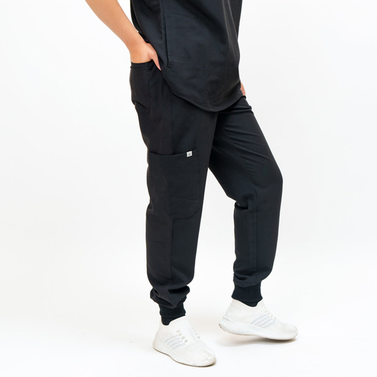 Women's Jogger Pant in Timeless Onyx