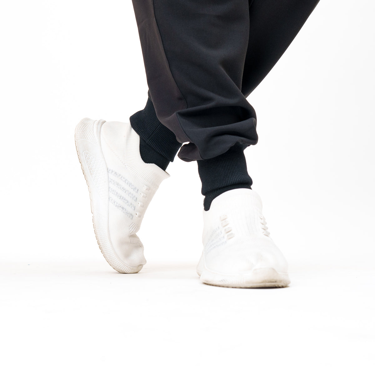 Women's Jogger Pant in Timeless Onyx