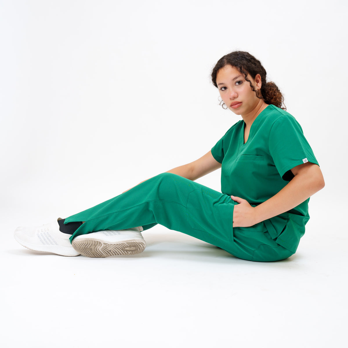 Women's Straight Leg Pant in Evergreen