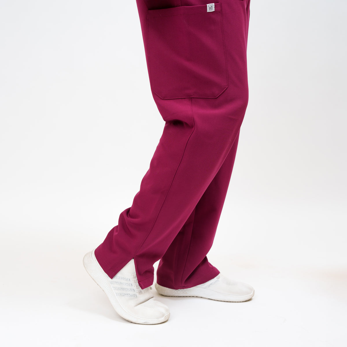 Women's Straight Leg Pant in Bonded Berry