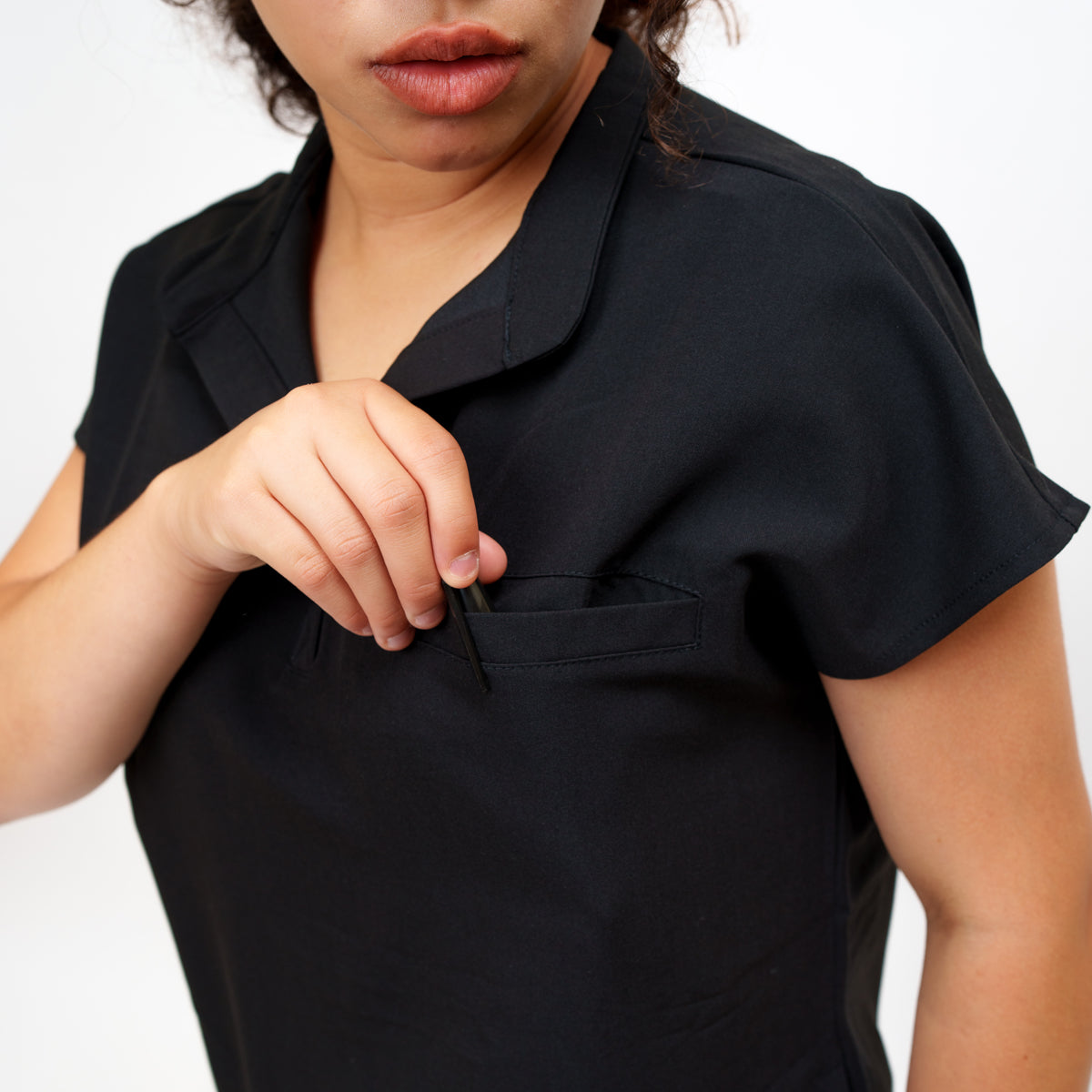 Women's Round Neck Mock Short Sleeve Top in Timeless Onyx