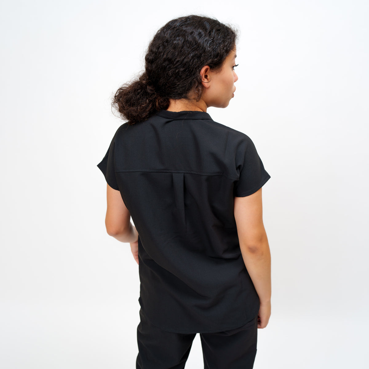 Women's Round Neck Mock Short Sleeve Top in Timeless Onyx
