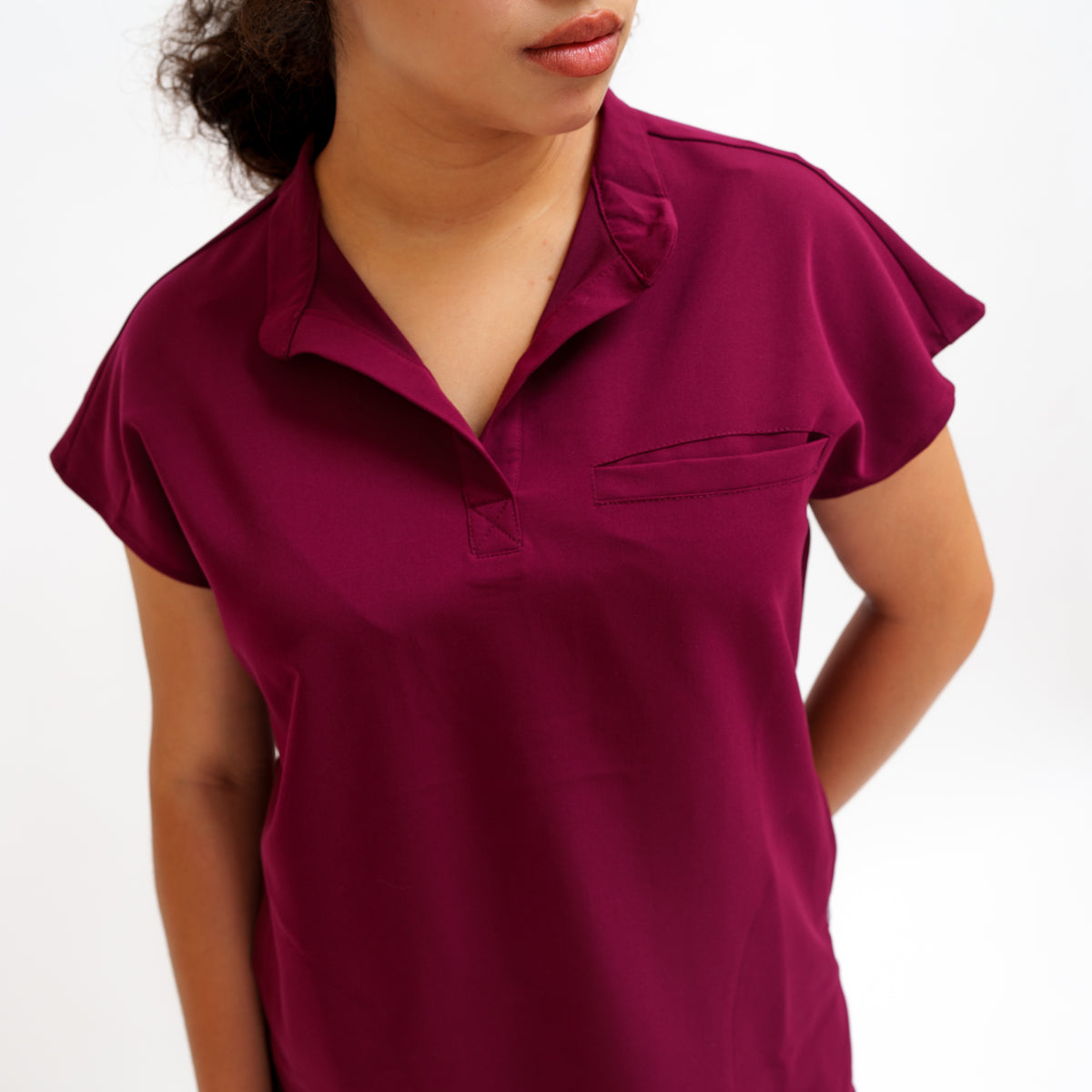 Women's Round Neck Mock Short Sleeve Top in Bonded Berry