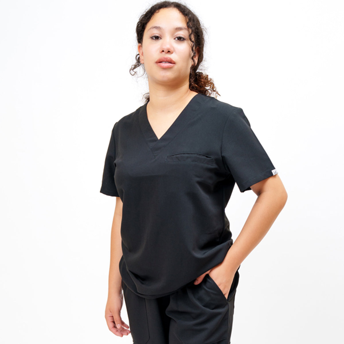 Classic Women's V-neck Top in Timeless Onyx