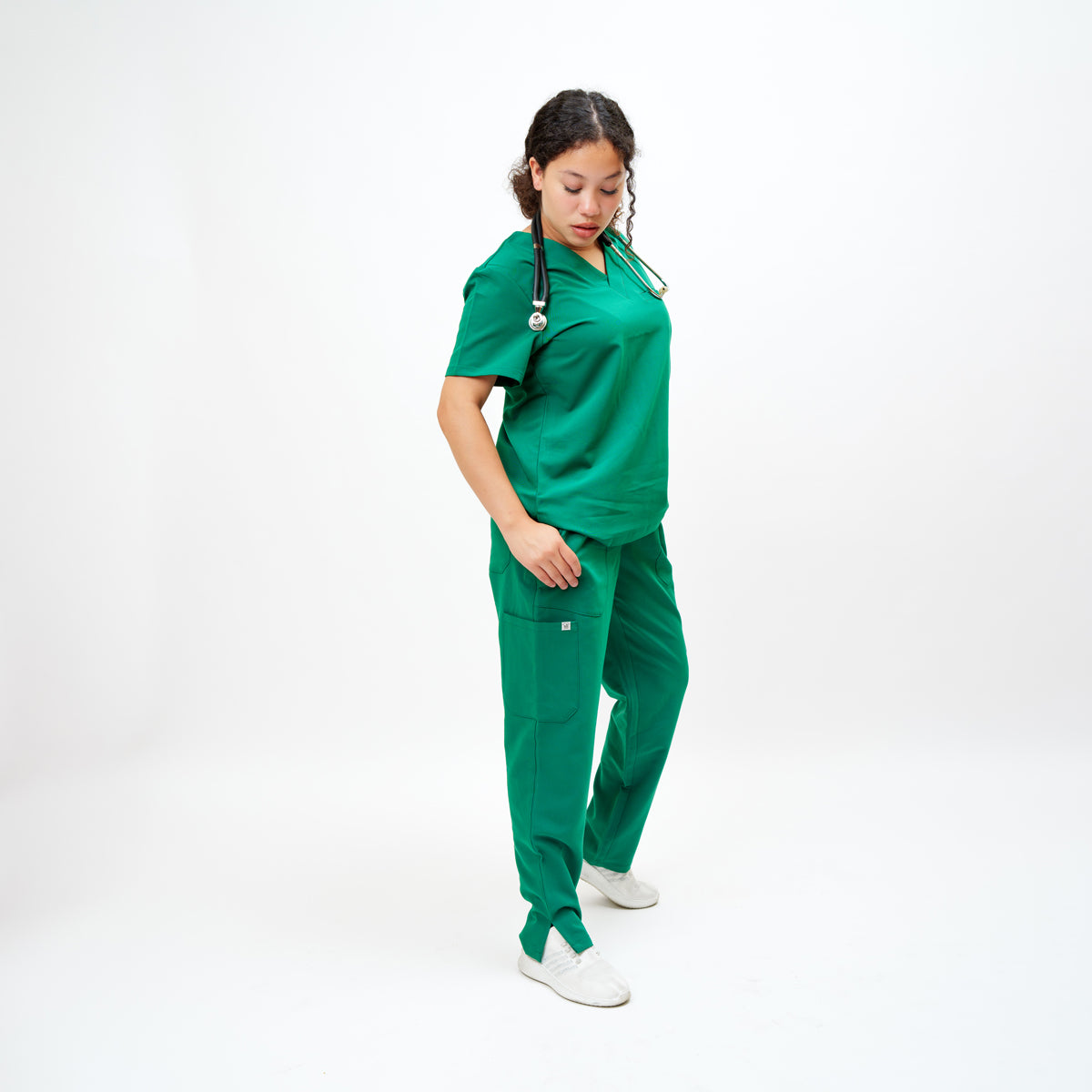 Classic Women's V-neck Top in Evergreen