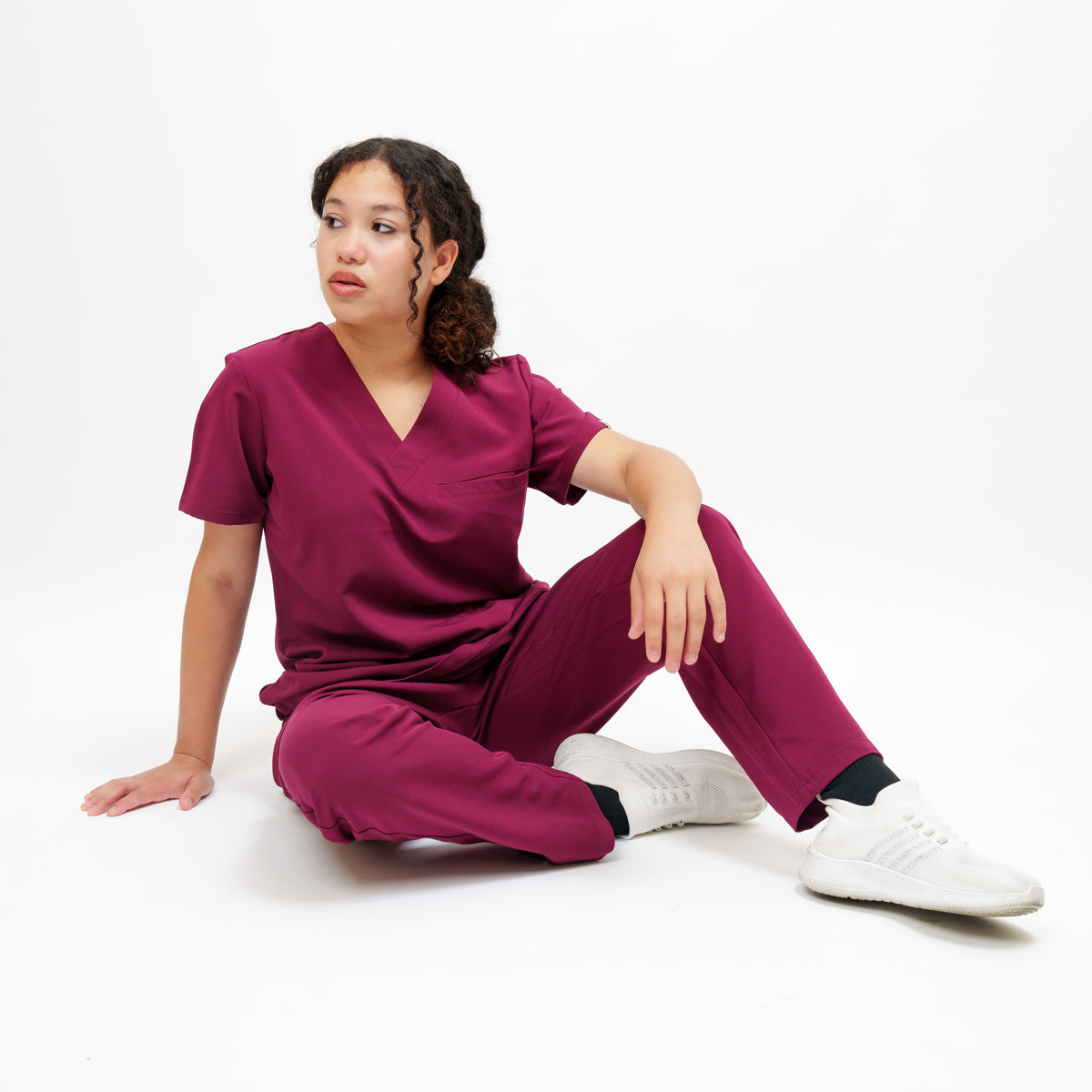 Classic Women's V-neck Top in Bonded Berry