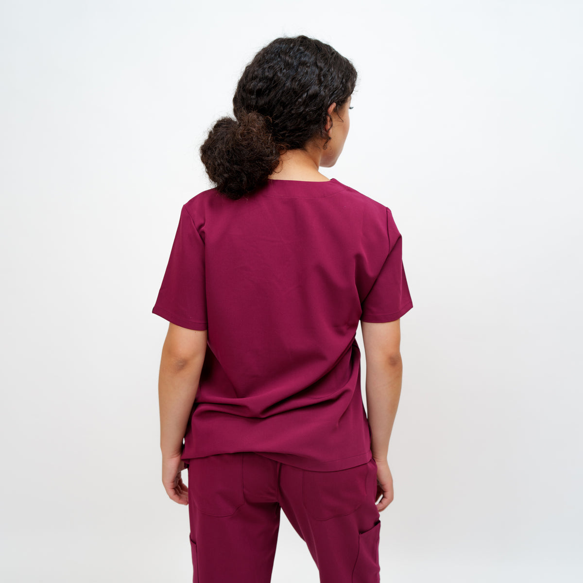 Classic Women's V-neck Top in Bonded Berry