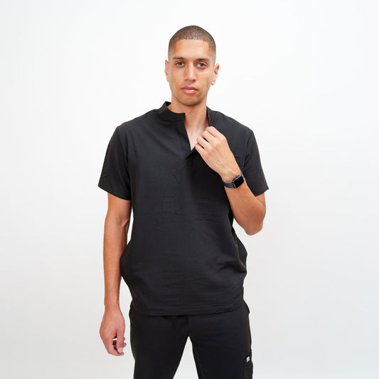Men's Round Neck Top in Timeless Onyx