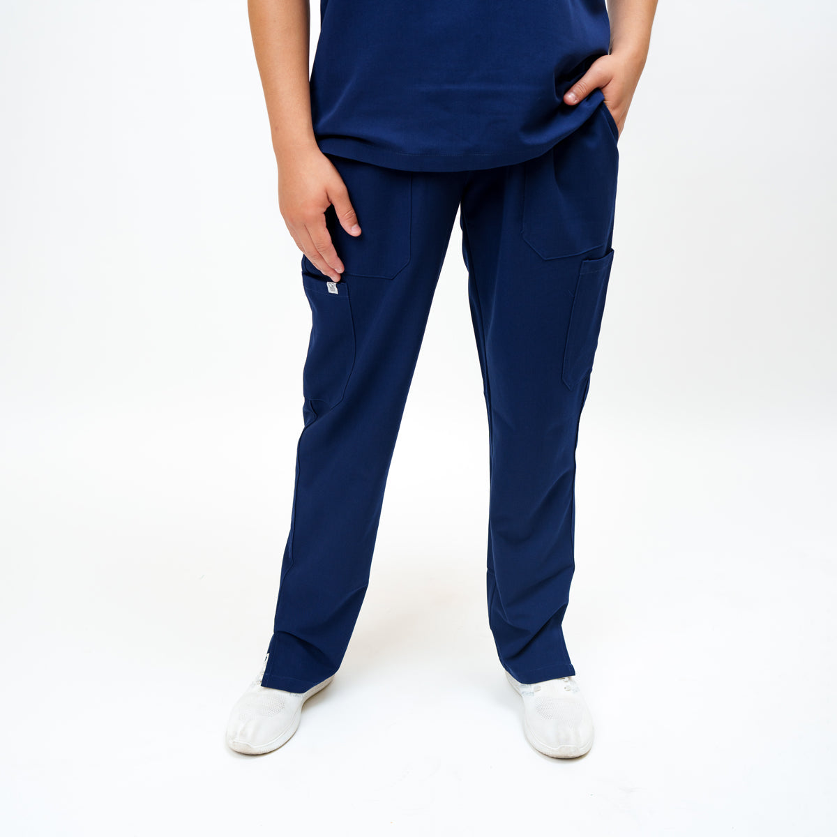 Women's Straight Leg Pant in Loyal Navy